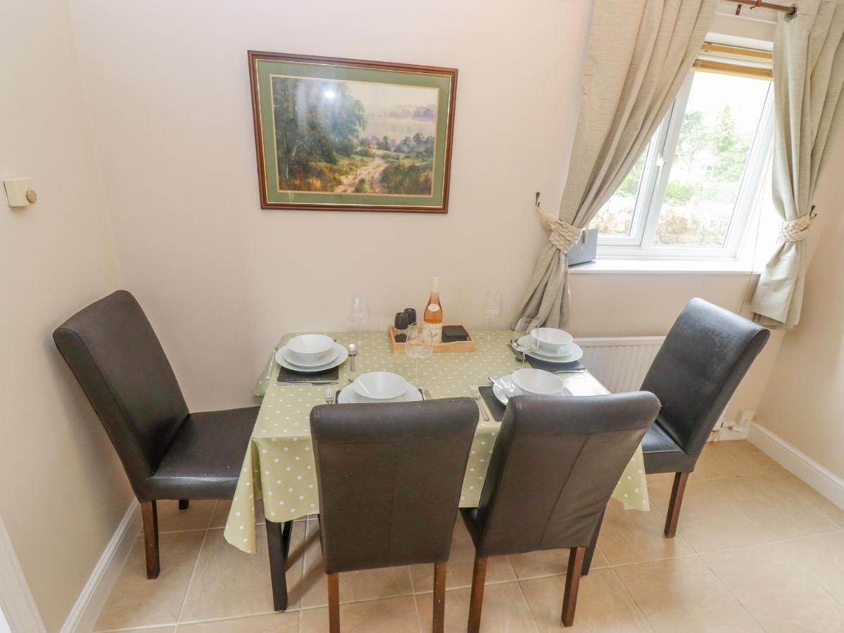 The Cornerstone Villa Челтнъм Екстериор снимка